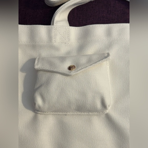 Tote Bag NWOT - Picture 5 of 12